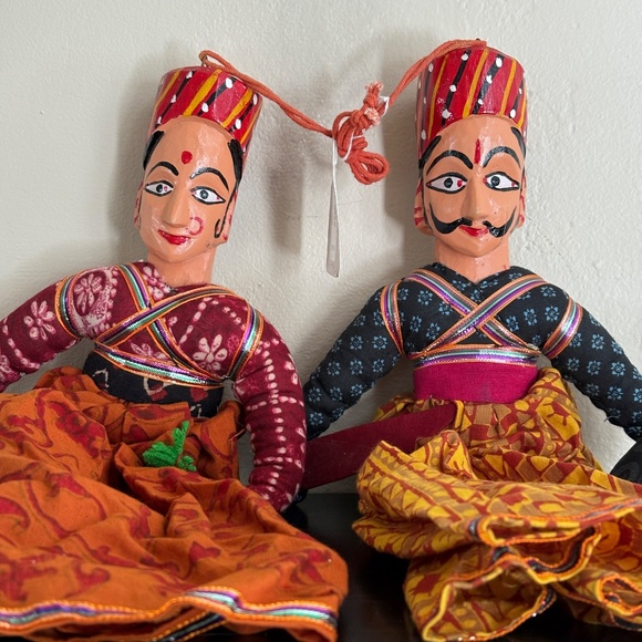 SOLD Bombay Store puppet couple, unique, vintage; FB$25 - Picture 2 of 8